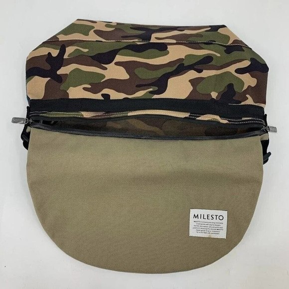 Milesto Camouflage Canvas Medium Multi Pocket Strap Messenger NWT - Picture 4 of 12